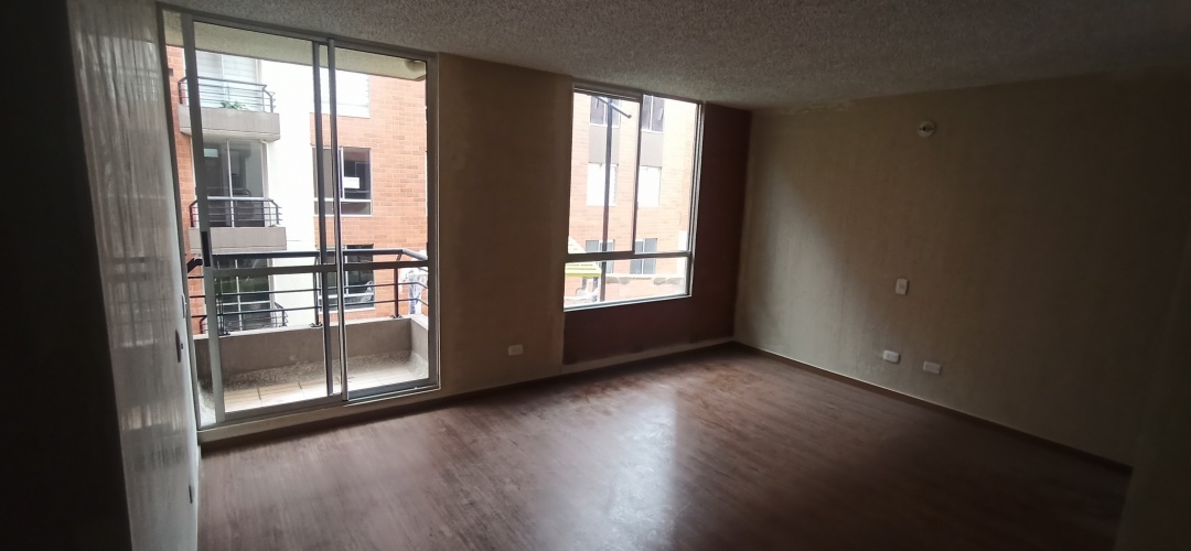 3 Las habitaciones Las habitaciones,2 BañosBaños,Apartamento,En venta,1043